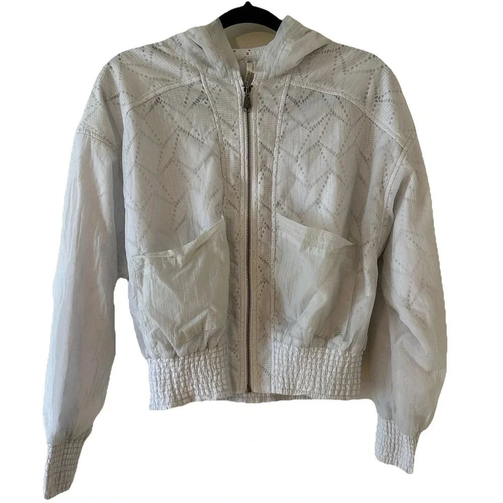 FP Free People Movement White Jacket Eyelet Sheer Cropped‎ Bomber Hoodie XS *R*